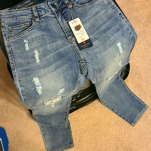 Pants - Picture 1 of 4